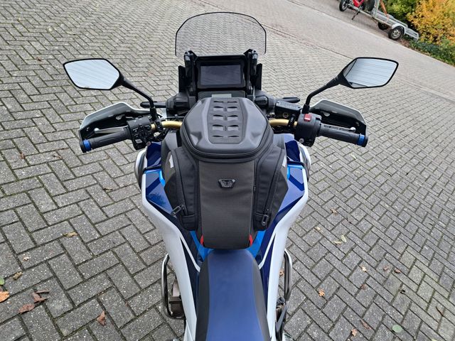 honda - crf-1100-l-africa-twin-adventure-sports