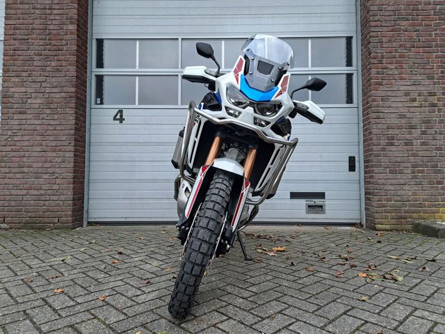 honda - crf-1100-l-africa-twin-adventure-sports