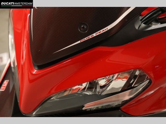 ducati - multistrada-1200-s-pikes-peak