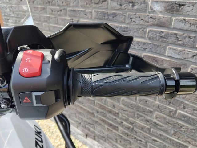 suzuki - v-strom-800-de