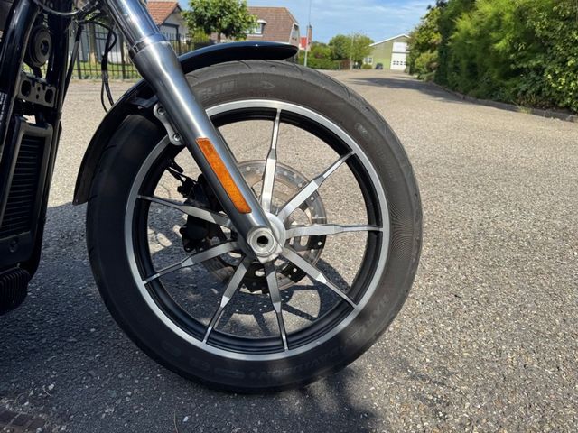harley-davidson - low-rider