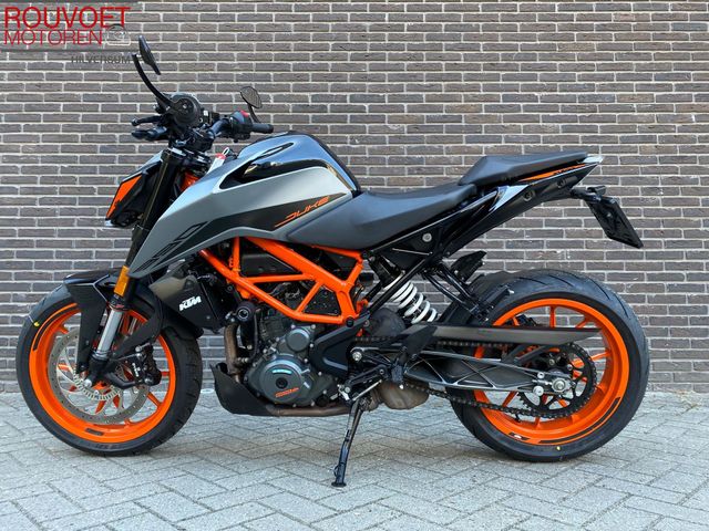 ktm - 390-duke-abs