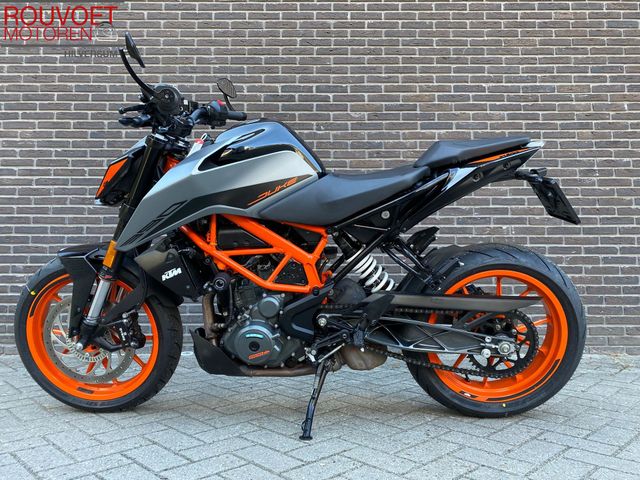 ktm - 390-duke-abs