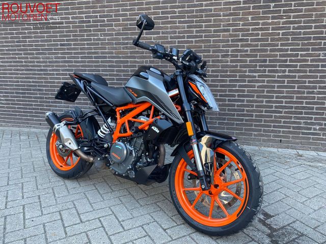 ktm - 390-duke-abs