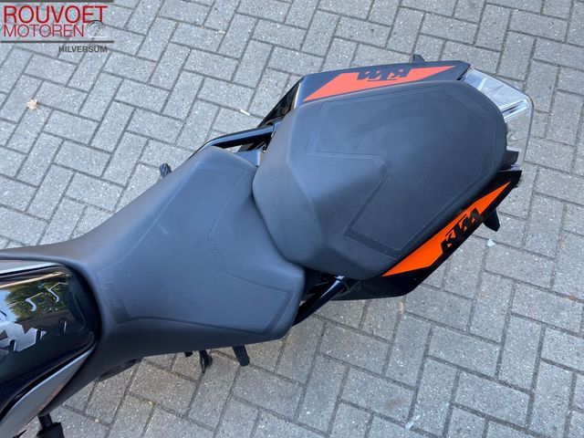 ktm - 390-duke-abs