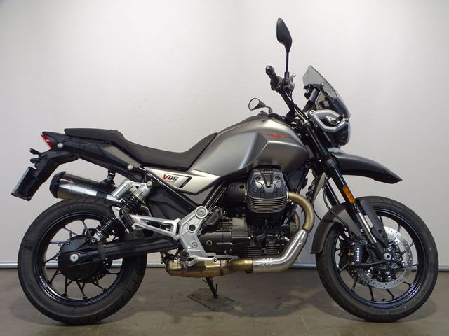 moto-guzzi - v-85-strada