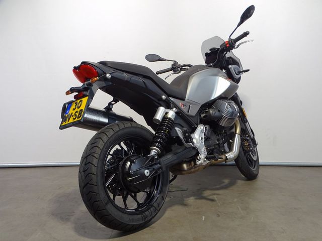 moto-guzzi - v-85-strada