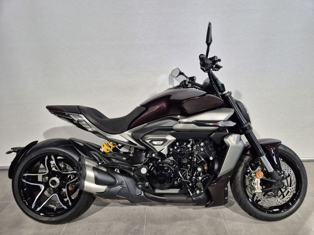 ducati - diavel-v4