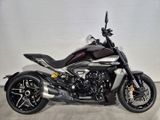 DUCATI DIAVEL V4