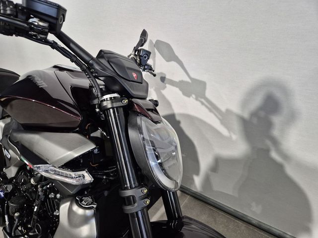 ducati - xdiavel-v4