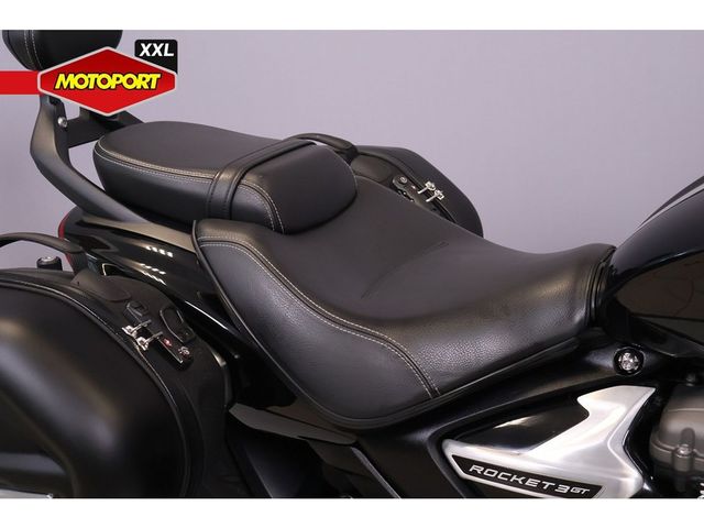triumph - rocket-3-gt-triple-black