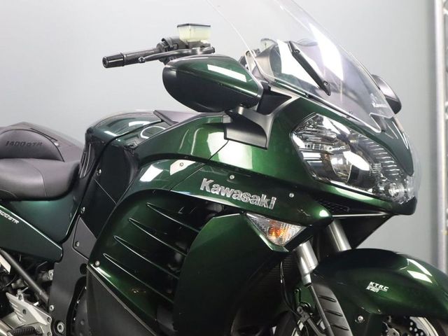 kawasaki - gtr-1400