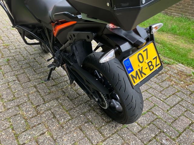 ktm - 1090-adventure