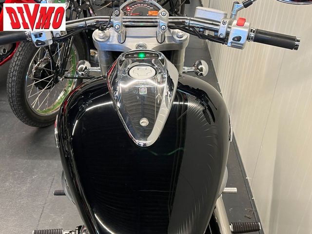 suzuki - m-1500-intruder