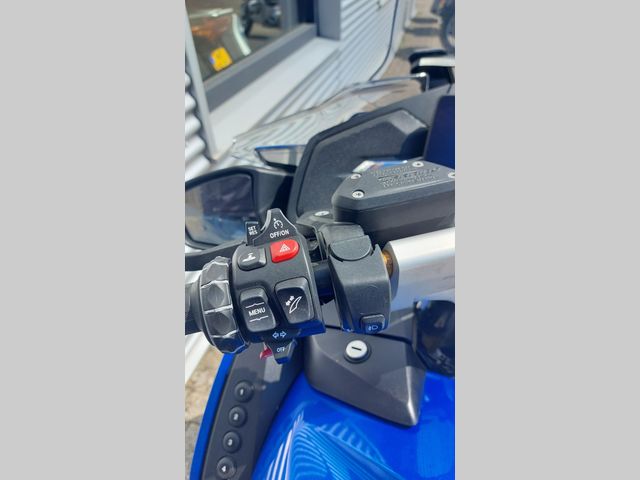 bmw - r-1250-rt