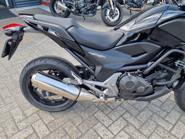honda - nc-750-x-abs