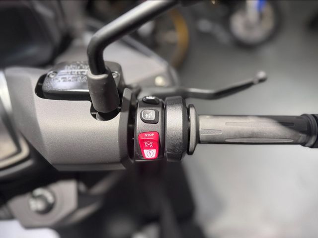bmw - c-400-gt