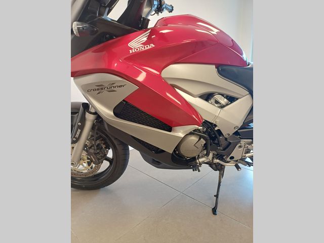 honda - vfr-800-x-crossrunner-abs