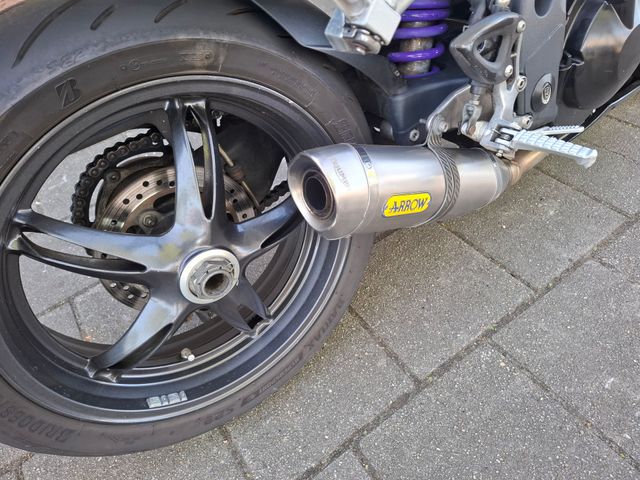 triumph - speed-triple