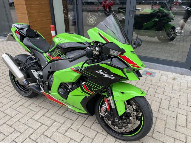 kawasaki - ninja-zx-10r-krt-replica