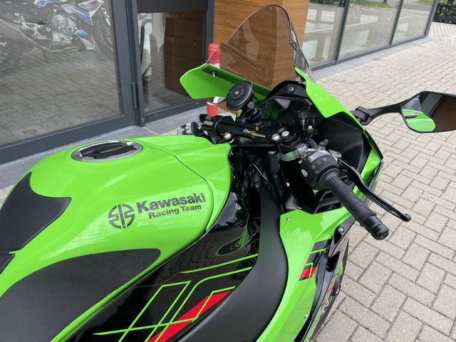 kawasaki - ninja-zx-10r-krt-replica
