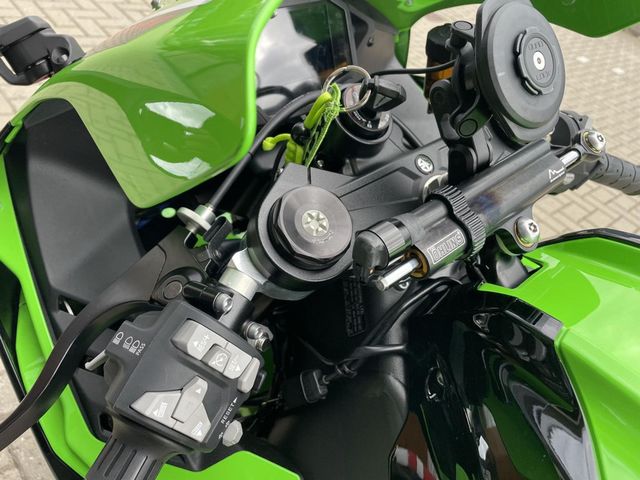 kawasaki - ninja-zx-10r-krt-replica