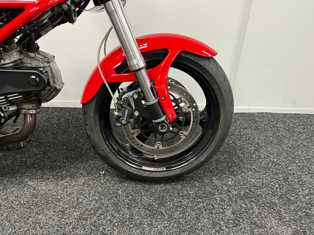 ducati - monster-695
