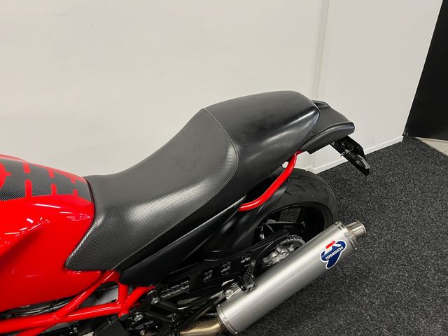 ducati - monster-695