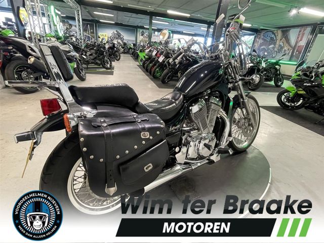 suzuki - vs-800-intruder