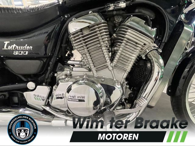 suzuki - vs-800-intruder