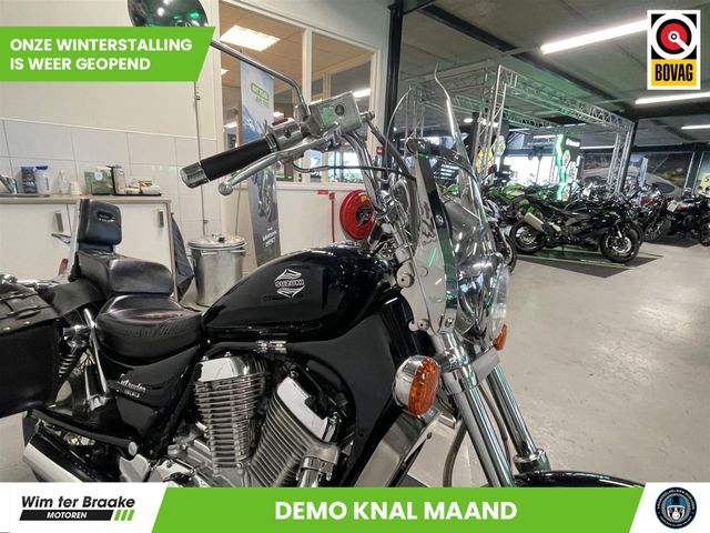 suzuki - vs-800-intruder