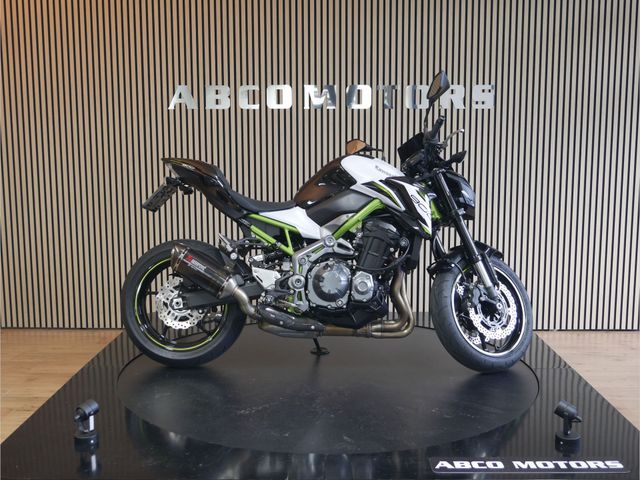 kawasaki - z900