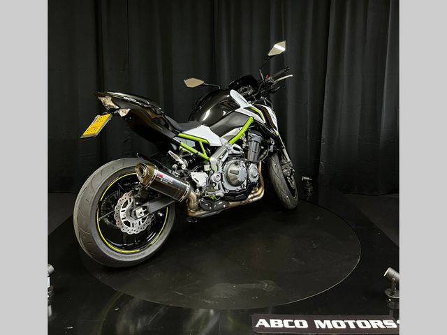 kawasaki - z900
