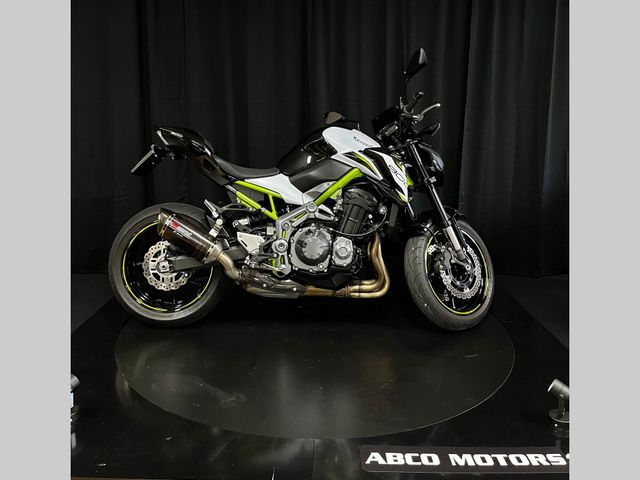 kawasaki - z900