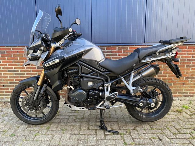 triumph - tiger-explorer