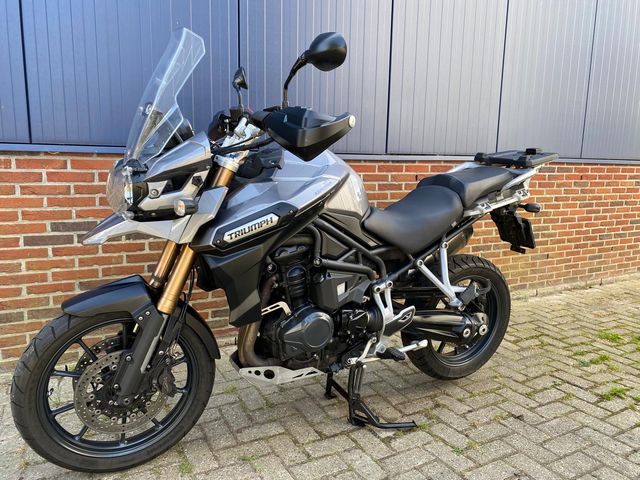 triumph - tiger-explorer