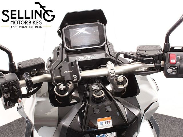 honda - x-adv