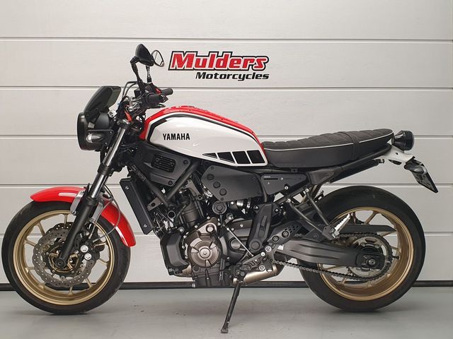 yamaha - xsr-700