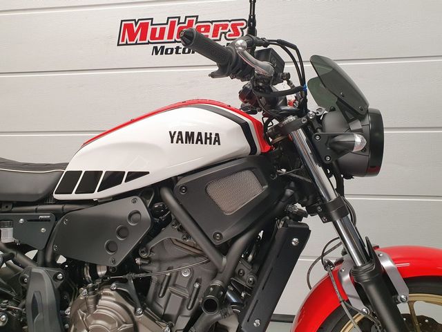 yamaha - xsr-700