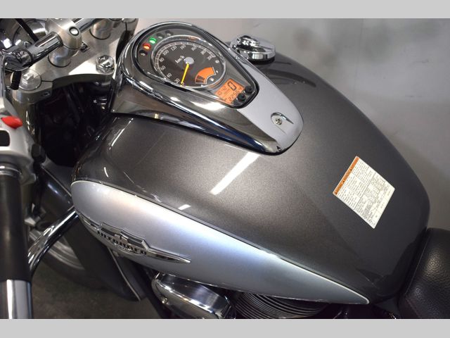 suzuki - c-800-intruder-classic