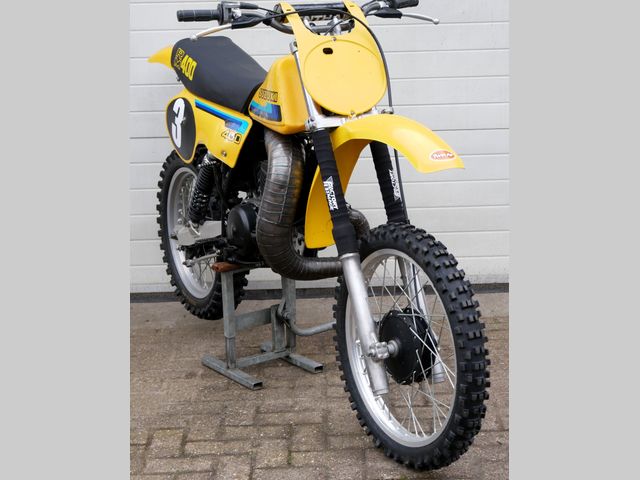 suzuki - rm-500