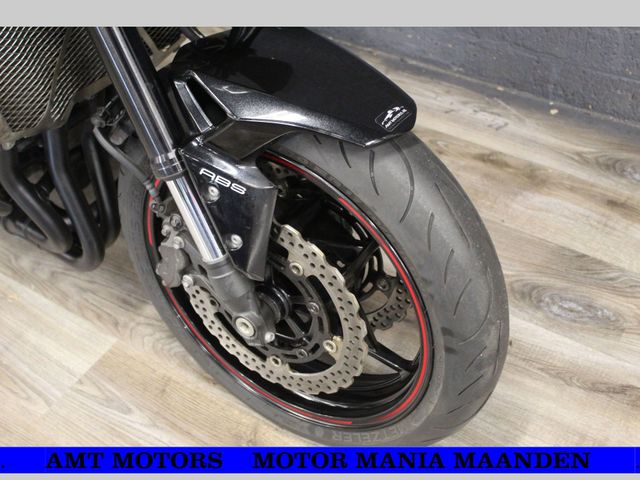 kawasaki - z900