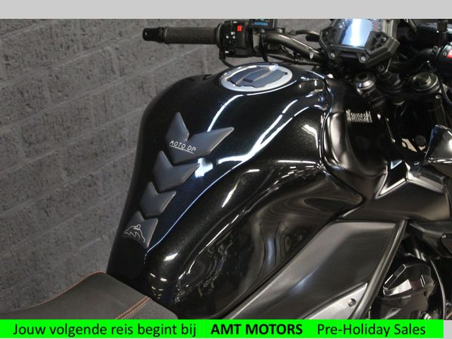 kawasaki - z900