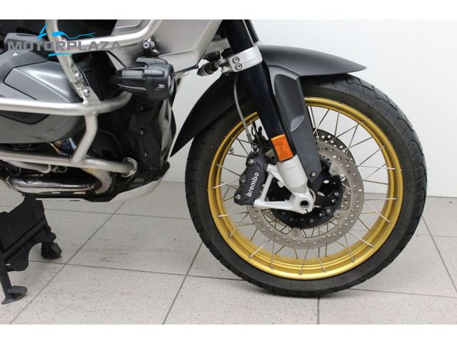 bmw - r-1250-gs-adventure