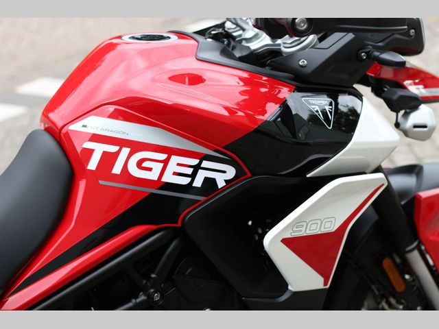 triumph - tiger-900-gt-aragon-edition