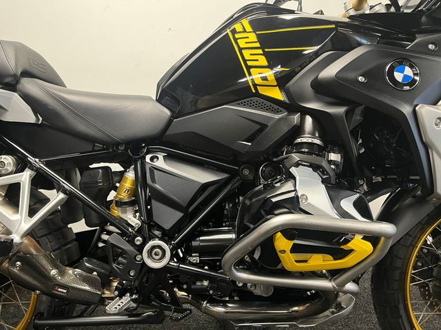 bmw - r-1250-gs-40-years-gs-edition