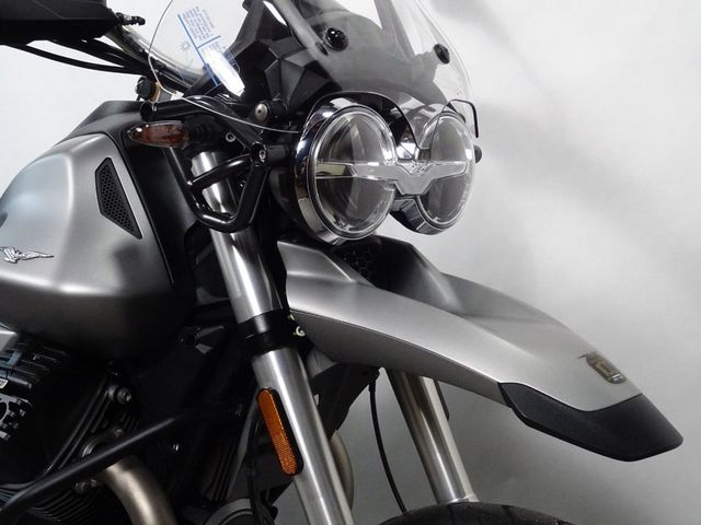 moto-guzzi - v-85-tt-travel