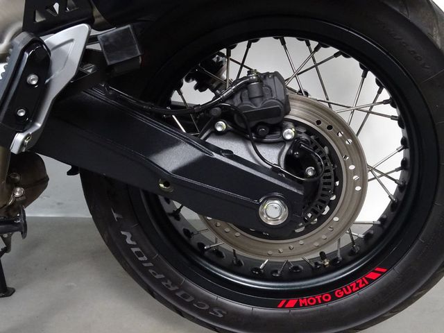 moto-guzzi - v-85-tt-travel