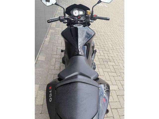kawasaki - z-750