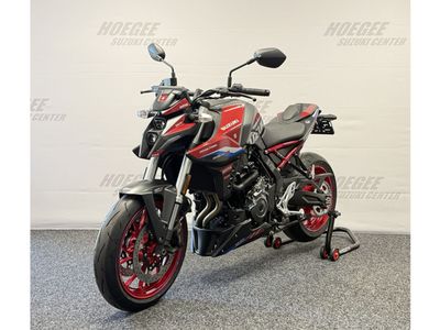 SUZUKI GSX-8S – foto 3